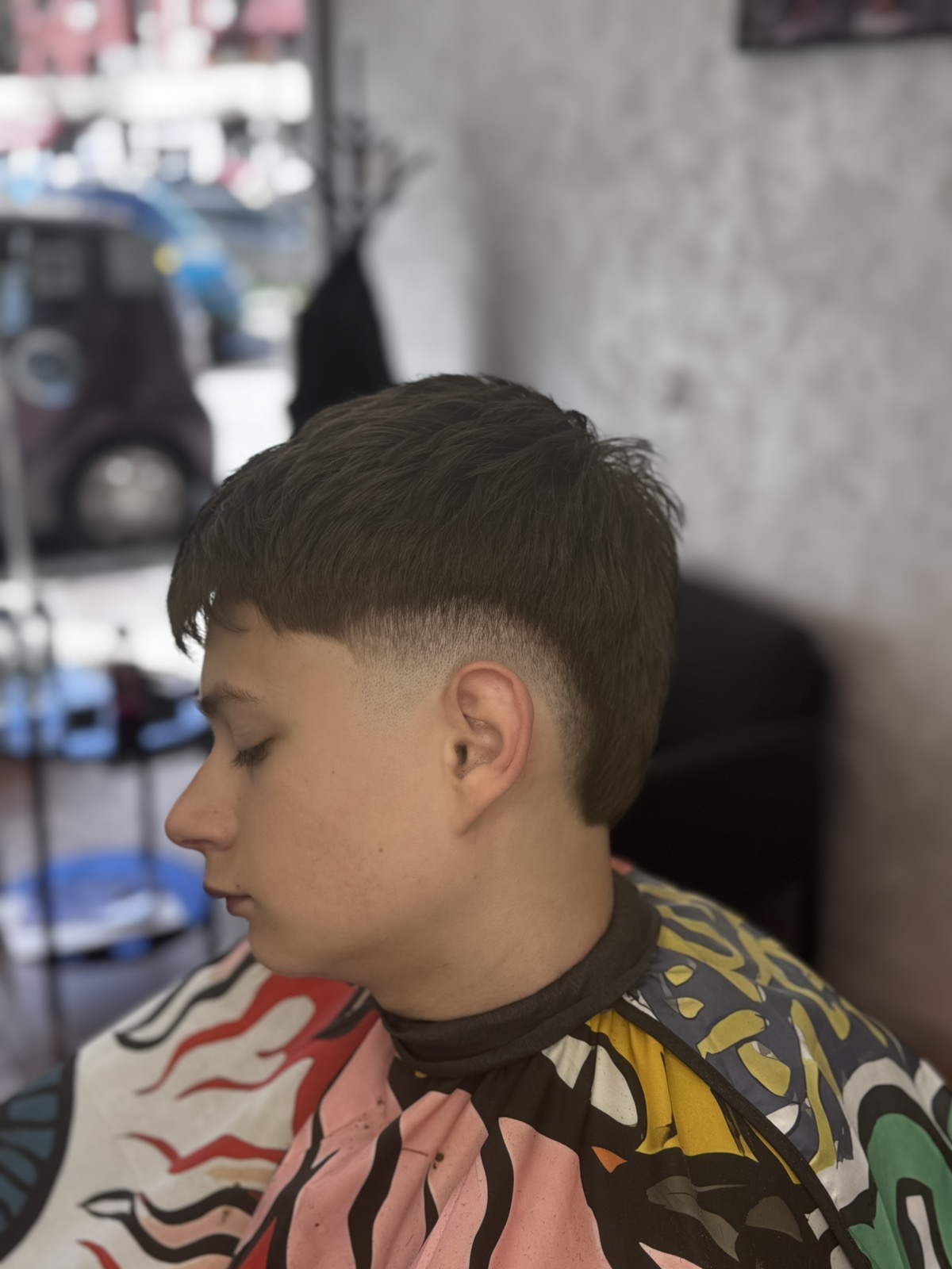 Класически crop с low fade